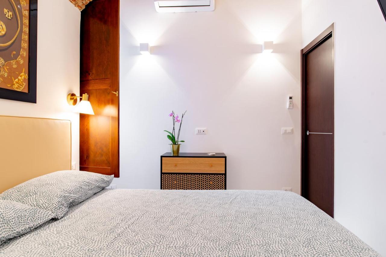 Cavour Central Apartment 토리노 외부 사진